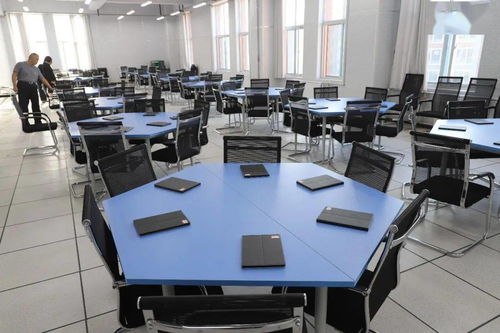 书香启新篇，阅读正当时——武威第六中学教育集团图书馆开放暨“畅游书海，共沐书香”好书推荐活动启动